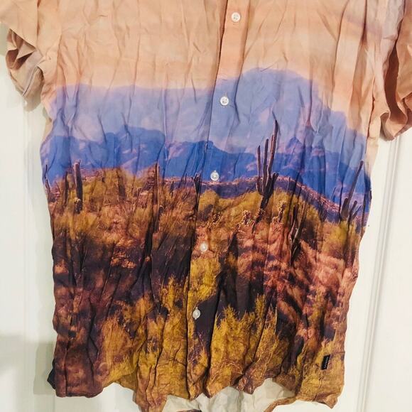 Guess Men's Slim Fit Collar Button-Down Shirt Oversized‎ Desert Cactus Large NWT - Picture 9 of 11